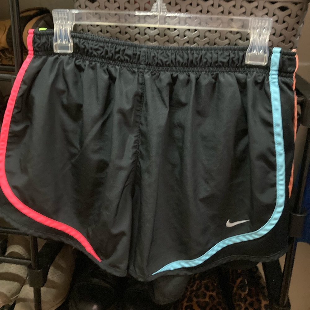 Women’s Nike Tempo Running Shorts